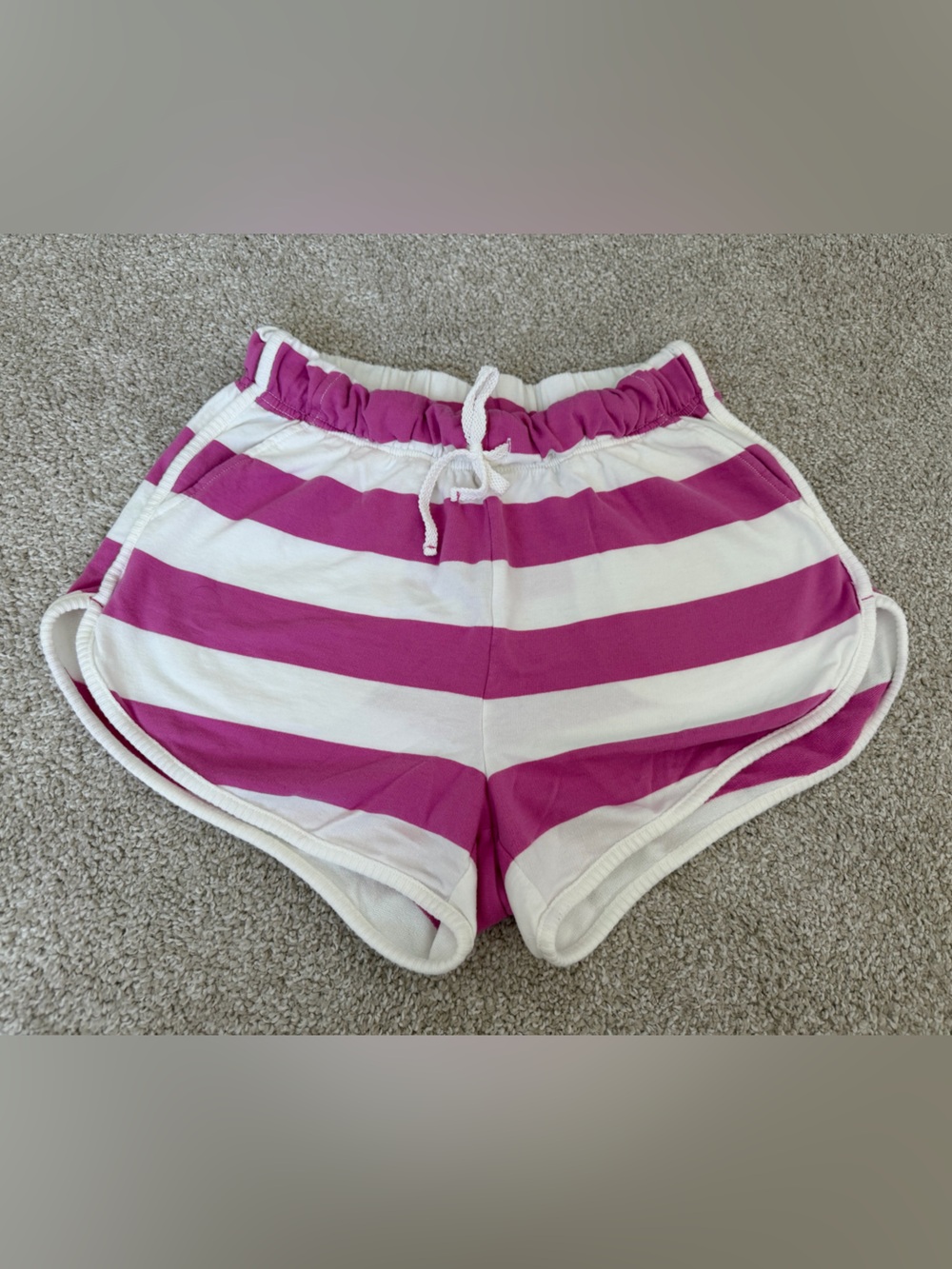 aerie poolside terry short